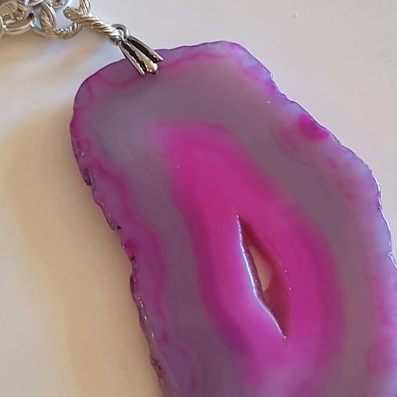 Pink Agate Slice Pendant on Chunky Y2K Chain - Picture 2 of 6